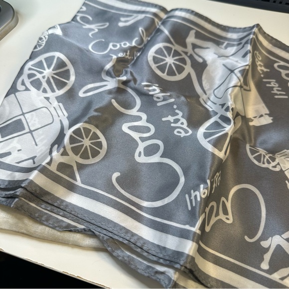 Coach Silk Scarf Gray Silver Heritage - Picture 4 of 7